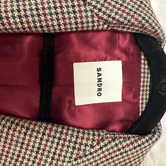 Sandro Houndstooth blazer with gold button - Picture 4 of 6